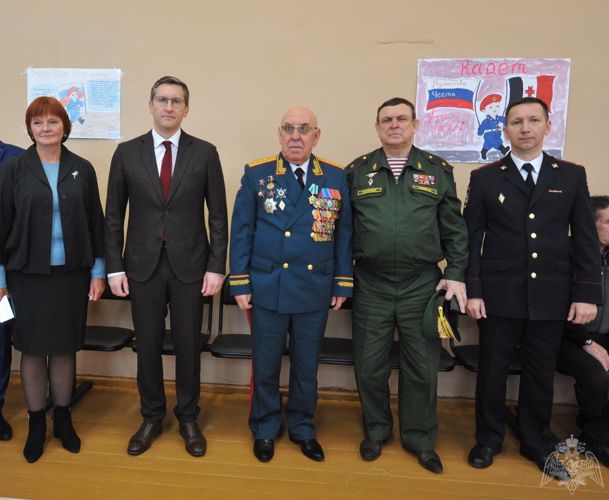 В Глазове состоялась церемония посвящения в кадеты Росгвардии