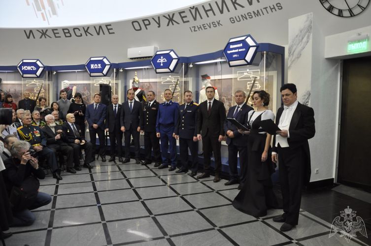 В Удмуртии руководство и ветераны Управления Росгвардии приняли участие в торжественных мероприятиях, посвященных 100-летию Михаила Калашникова