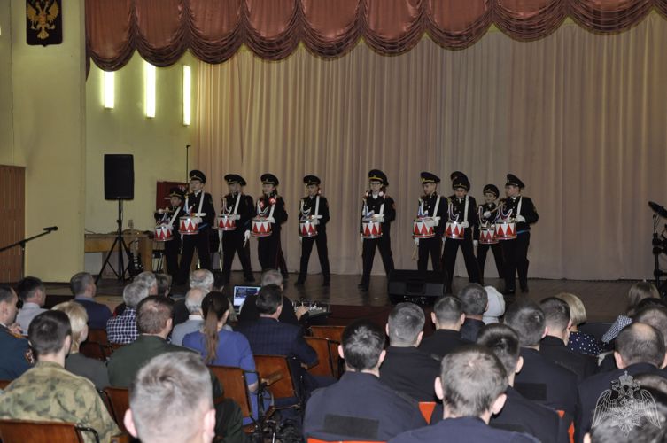 В честь Дня защитника Отчества в Управлении Росгвардии по Удмуртской Республике состоялся праздничный концерт 