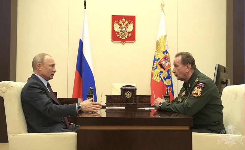 Президент России провёл рабочую встречу с директором Росгвардии