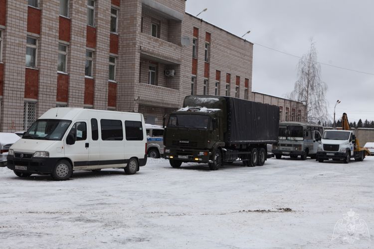 В Удмуртии сотрудники и военнослужащие Росгвардии приняли участие в межведомственном антитеррористическом учении