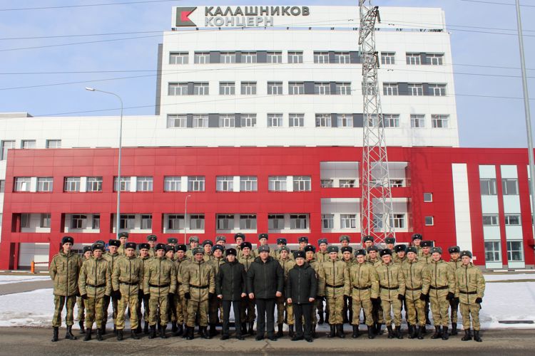 У курсантов Росгвардии началась стажировка на предприятии Концерна «Калашников» в Удмуртии