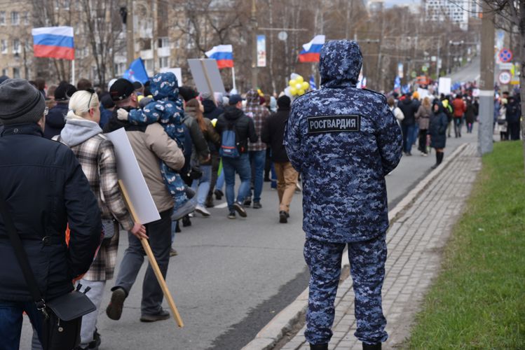В Удмуртии росгвардейцы обеспечили общественный порядок в День Весны и Труда