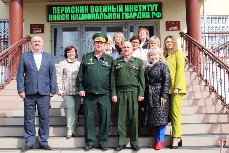 Делегация из Удмуртии познакомилась с учебными заведениями Росгвардии в Перми