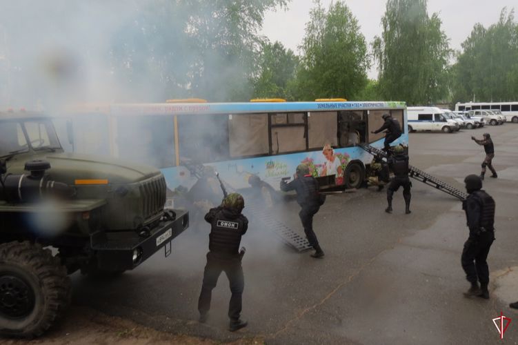 ОМОН «Барс» Управления Росгвардии по Удмуртской Республике отмечает юбилей