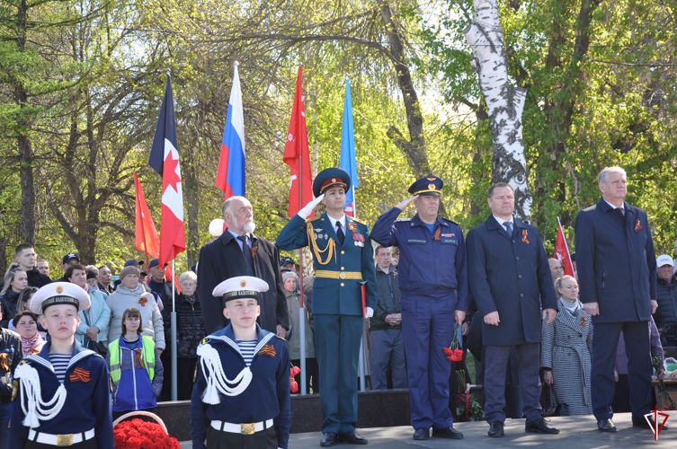 Военнослужащие Росгвардии приняли участие в торжественных мероприятиях, посвященных празднованию Дня Победы в Воткинске