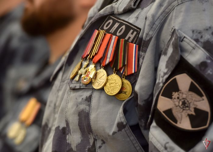 В Удмуртии росгвардейцам, отличившимся в ходе специальной военной операции вручили государственные награды