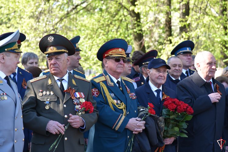 В Удмуртии росгвардейцы приняли участие в торжественных мероприятиях, посвященных празднованию 78-ой годовщины Великой Победы
