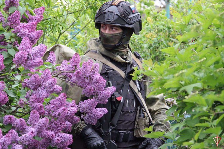 Росгвардия проводит разведывательно-поисковые и специальные мероприятия в Херсонской и Запорожской областях