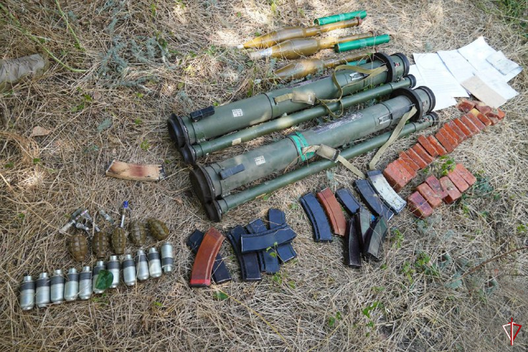 Более 10 кг тротила обнаружили в украинском схроне росгвардейцы в ДНР