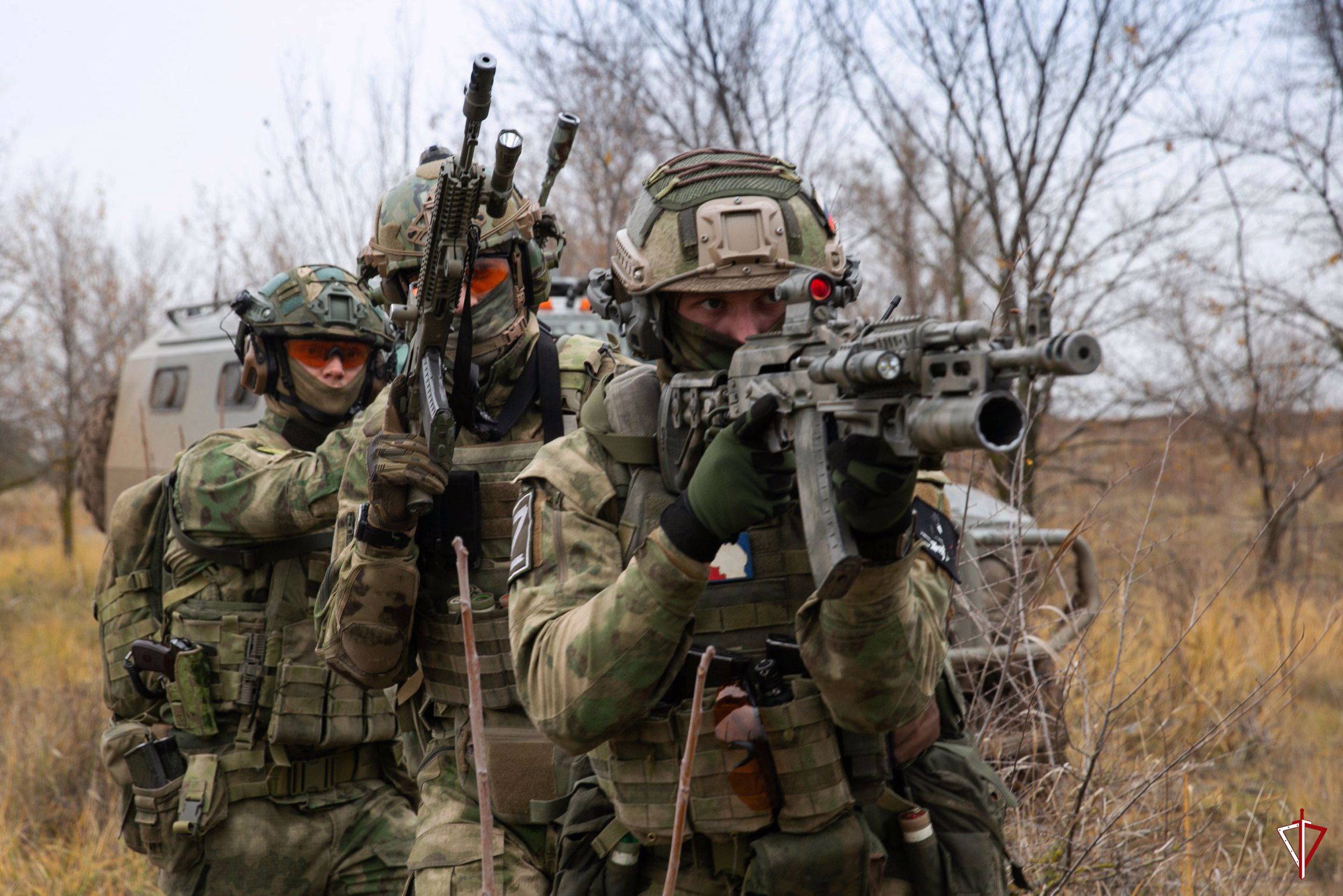 Военнослужащие и сотрудники сил специального назначения Росгвардии отметили профессиональный праздник