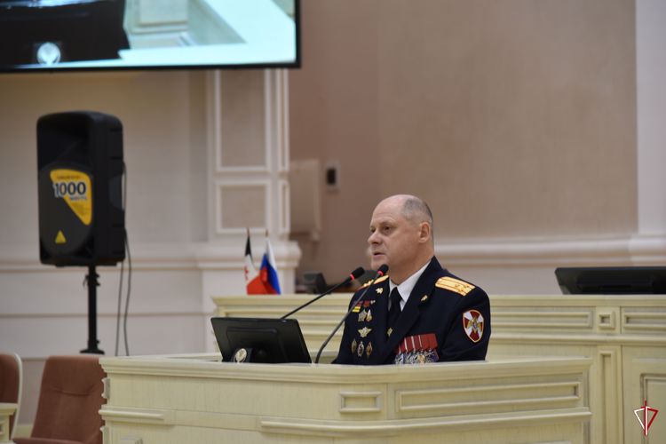 Офицер Росгвардии принял участие в уроке патриотизма для кадет в Удмуртии