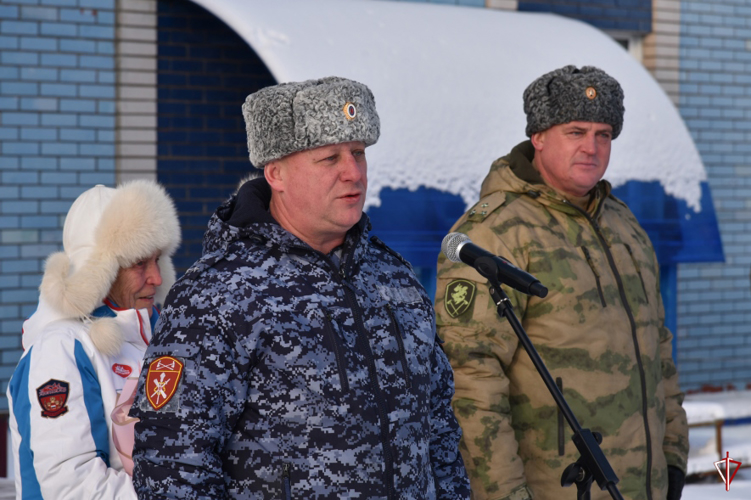 В Удмуртии проходит чемпионат Приволжского округа Росгвардии по лыжным гонкам и служебному двоеборью