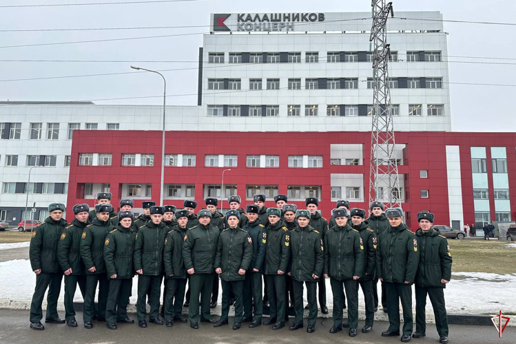 Курсанты Пермского военного института Росгвардии приступили к производственной практике на предприятии концерна «Калашников» в Удмуртии