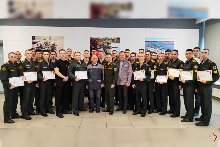 Курсанты Пермского военного института Росгвардии завершили производственную практику в АО «Концерн «Калашников» в Удмуртии