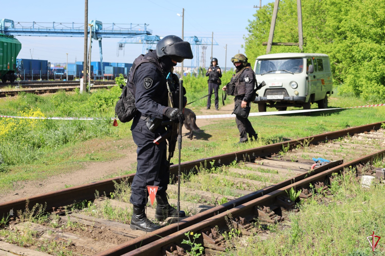 В Удмуртии сотрудники Росгвардии приняли участие в антитеррористическом учении