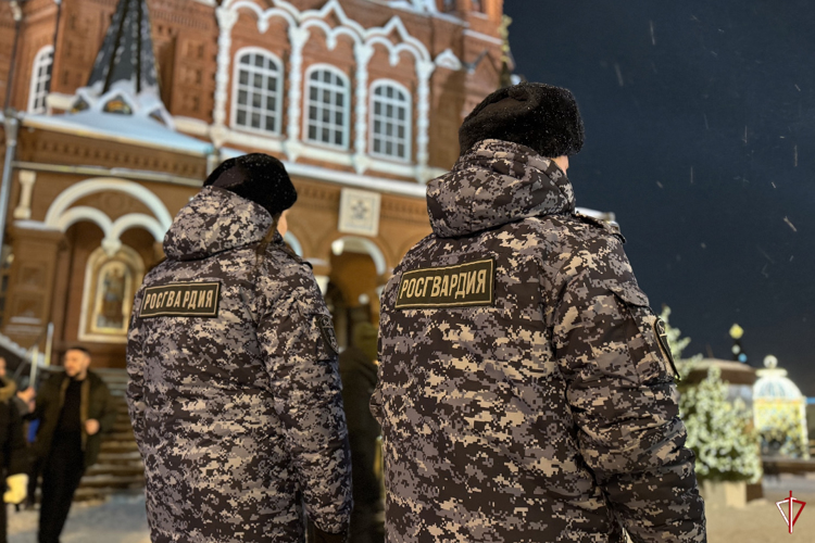 В Удмуртии росгвардейцы приняли участие в обеспечении правопорядка на Рождество Христово