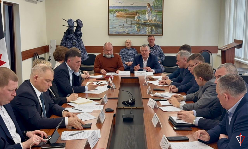 Представитель Росгвардии принял участие в круглом столе, посвященном организации охраны в школах и детских садах Удмуртии