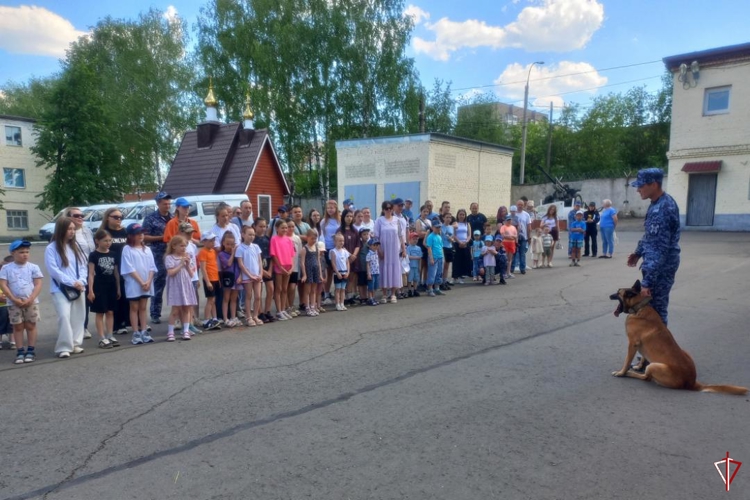 В Управлении Росгвардии по Удмуртской Республике состоялся праздник, посвященный дню защиты детей