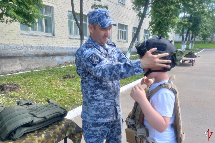 В Управлении Росгвардии по Удмуртской Республике состоялся праздник, посвященный дню защиты детей