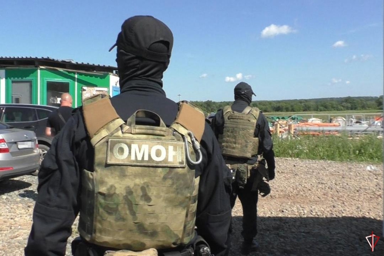 Сотрудниками спецназа Удмуртии в 1 полугодии 2025 года оказана силовая поддержка при проведении 602 спецмероприятий