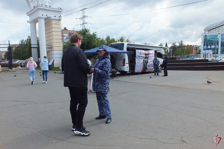 В Удмуртии провел работу мобильный агитационный пункт Росгвардии