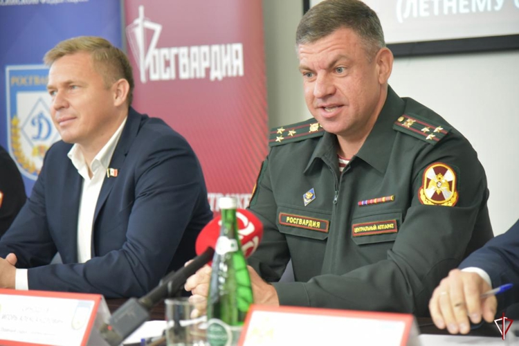 В Удмуртии в преддверии Всероссийского чемпионата Росгвардии по летнему офицерскому троеборью состоялся брифинг