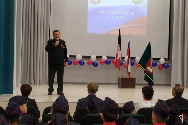 В Удмуртии росгвардейцы приняли участие в принятии клятвы кадетами Юнгвардии