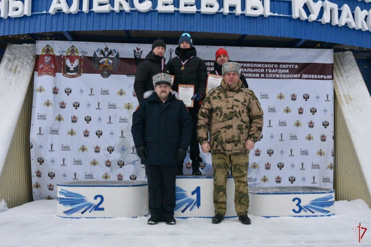 В Удмуртии завершился чемпионат Приволжского округа Росгвардии по лыжным гонкам и служебному двоеборью (видео)