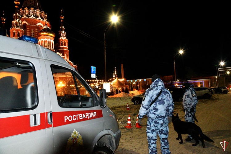 В Удмуртии росгвардейцы обеспечили правопорядок в период празднования Рождества Христова
