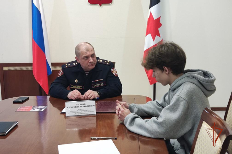Начальник Управления Росгвардии по Удмуртской Республике провел личный прием граждан в приемной Президента России в республике