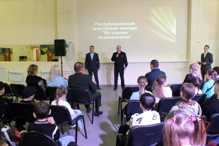 В Ижевске состоялось награждение победителей Республиканского конкурса «На страже безопасности», посвященного Росгвардии
