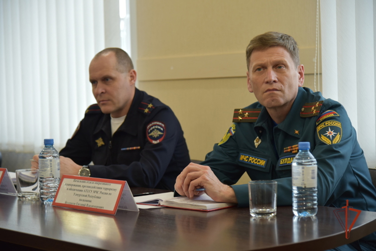 В территориальном Управлении Росгвардии обсудили безопасность во время предстоящих праздничных мероприятий в Удмуртской Республике