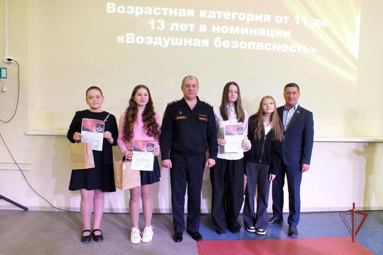 В Ижевске состоялось награждение победителей Республиканского конкурса «На страже безопасности», посвященного Росгвардии