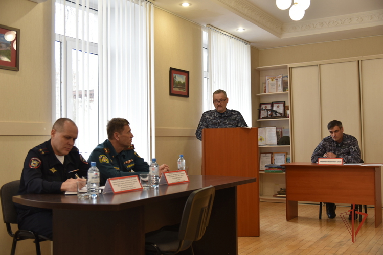 В территориальном Управлении Росгвардии обсудили безопасность во время предстоящих праздничных мероприятий в Удмуртской Республике