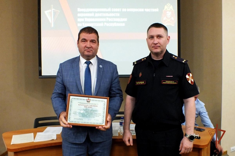 В Удмуртии под руководством заместителя начальника Росгвардии республики состоялось заседание Координационного совещания по вопросам обеспечения безопасности образовательных учреждений