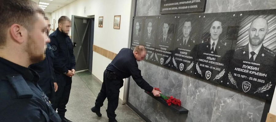 В Удмуртии в День солидарности в борьбе с терроризмом в подразделениях спецназа Росгвардии состоялись памятные митинги