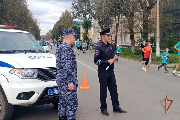 Росгвардейцы обеспечили правопорядок при проведении «Кросса нации» в Удмуртии
