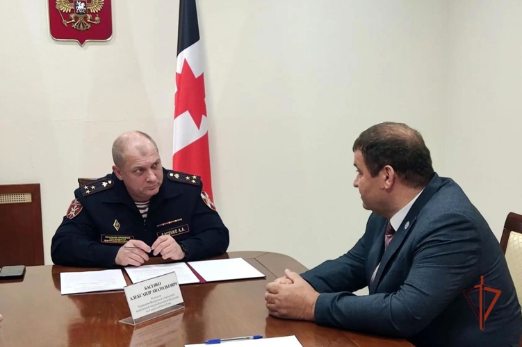 Начальник Управления Росгвардии по Удмуртской Республике провел личный прием граждан в приемной Президента России в республике