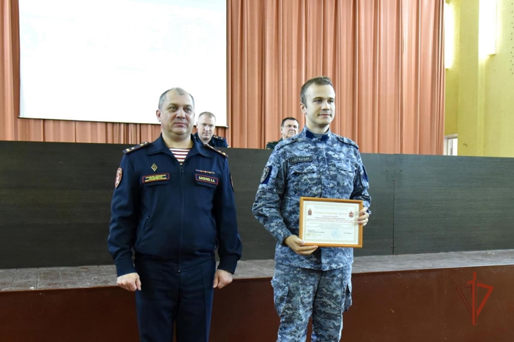 В Удмуртии прошло торжественное мероприятие, посвященное дню вневедомственной охраны Росгвардии